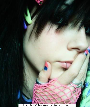 Poze Emo - si multe altele - emo-kid