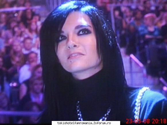 :rotfl: aici punem poze k billu