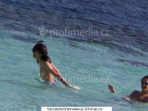 :nebun: bill si tom in vacanta