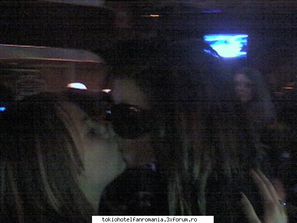 girlfriends......(O_o) - ::gratzy3yta::bill~(O_o) - Bill Kaulitz